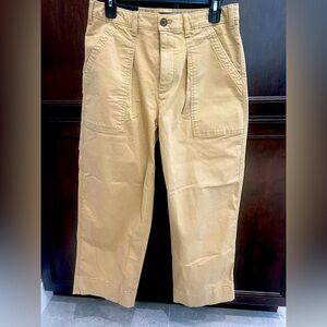 Authentic chino barrel pant in New British Khaki.